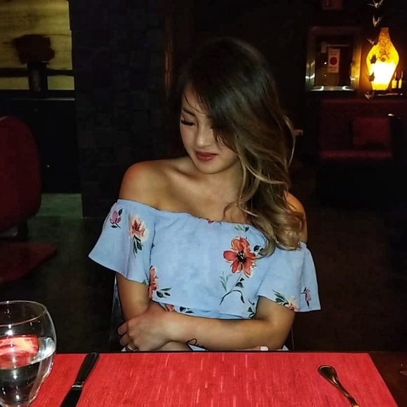 Meet your Posher, Linda - Picture 1 of 1